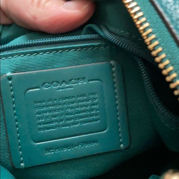 Emerald coach factory outlet bag - Picture 5 of 5